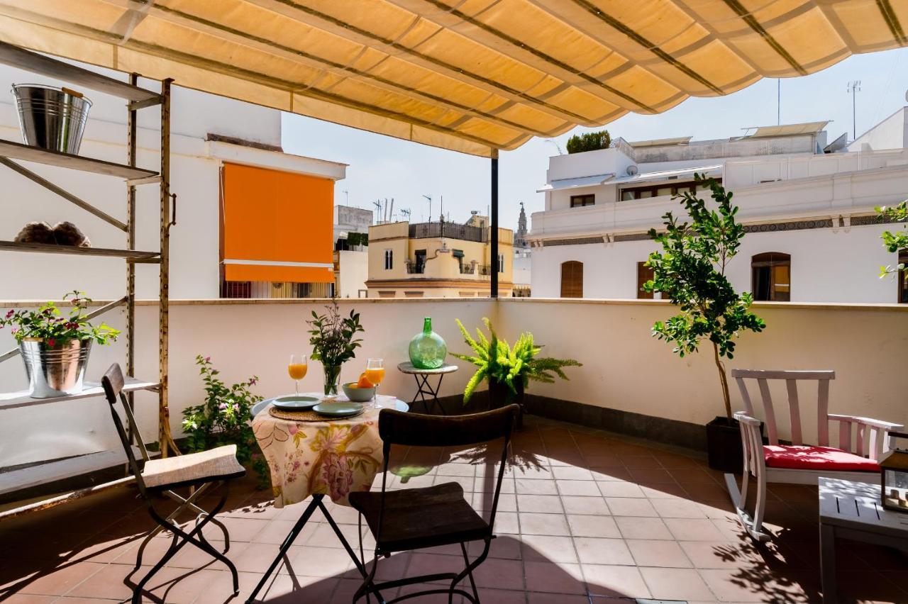 Anfitrion Sevilla Exteriör bild